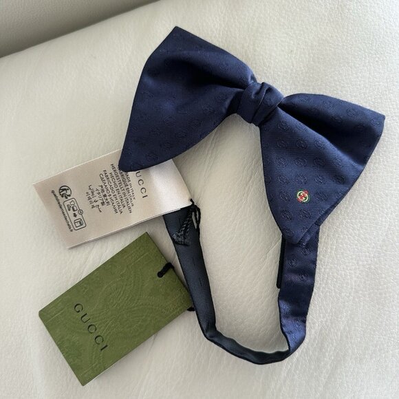 New Silk Gucci GG Jacquard Blue Bow Tie - Picture 3 of 6